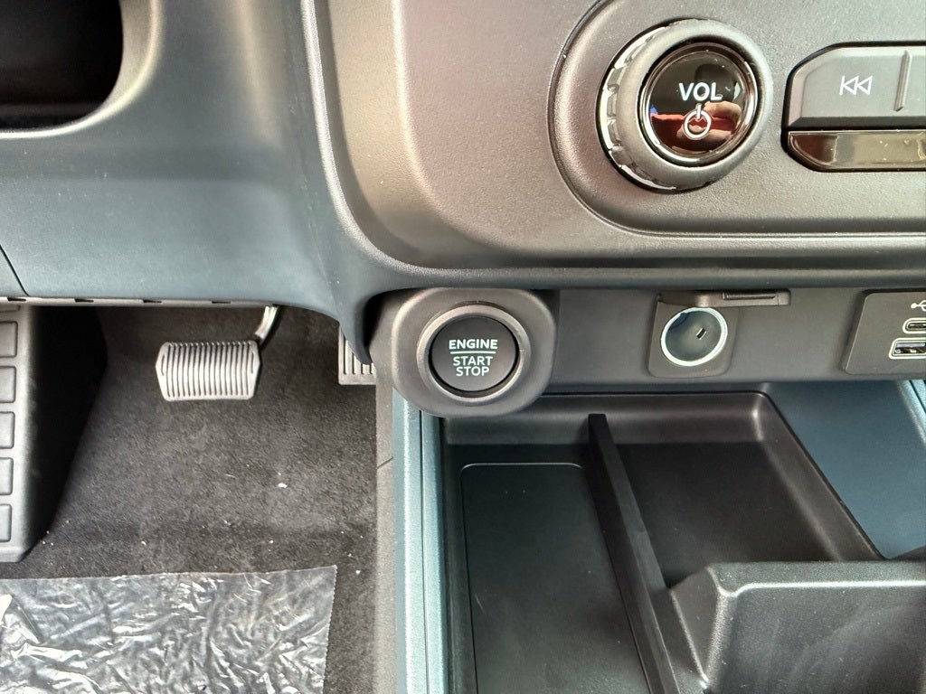 2025 Ford Maverick Lobo Standard