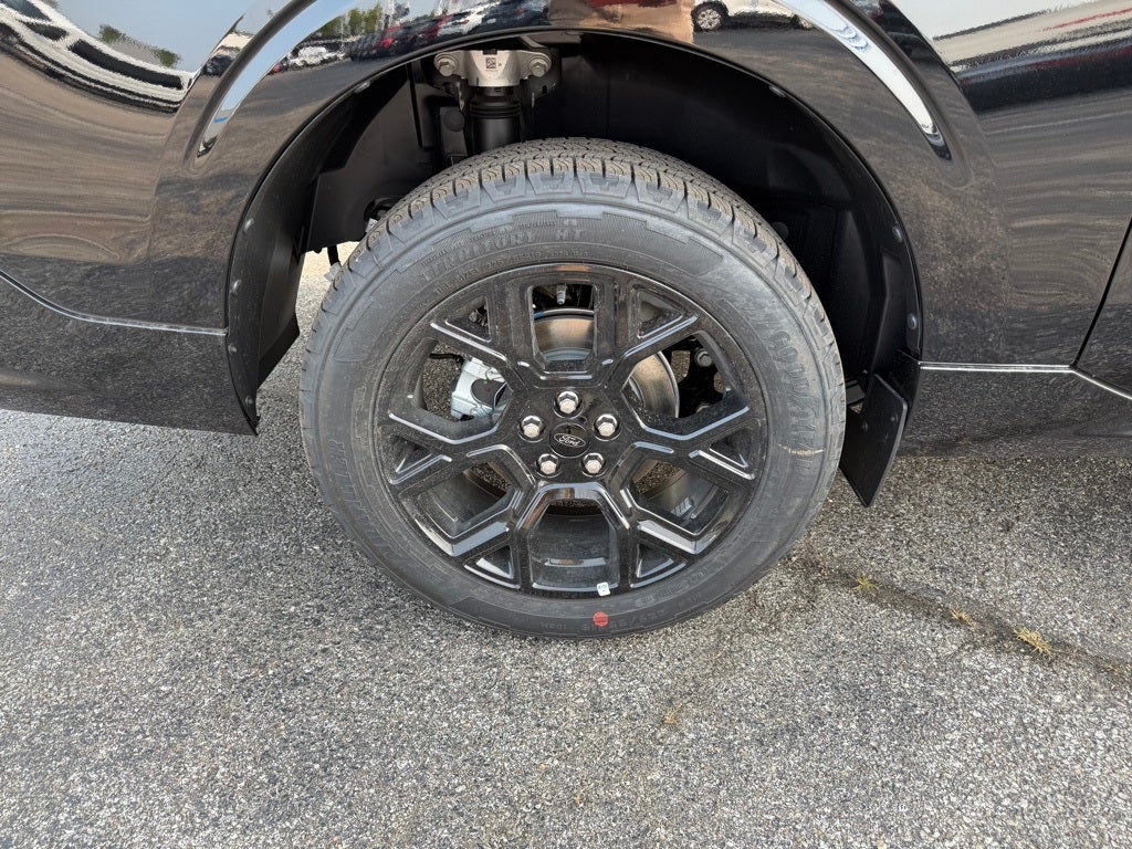 2025 Ford Maverick Lobo Standard