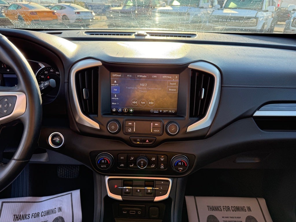 2023 GMC Terrain SLT