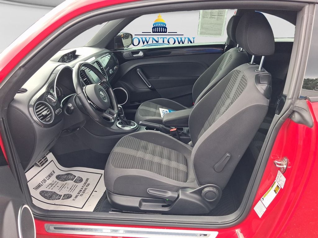 2016 Volkswagen Beetle R-Line