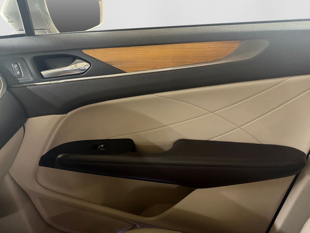 2019 Lincoln MKC Select