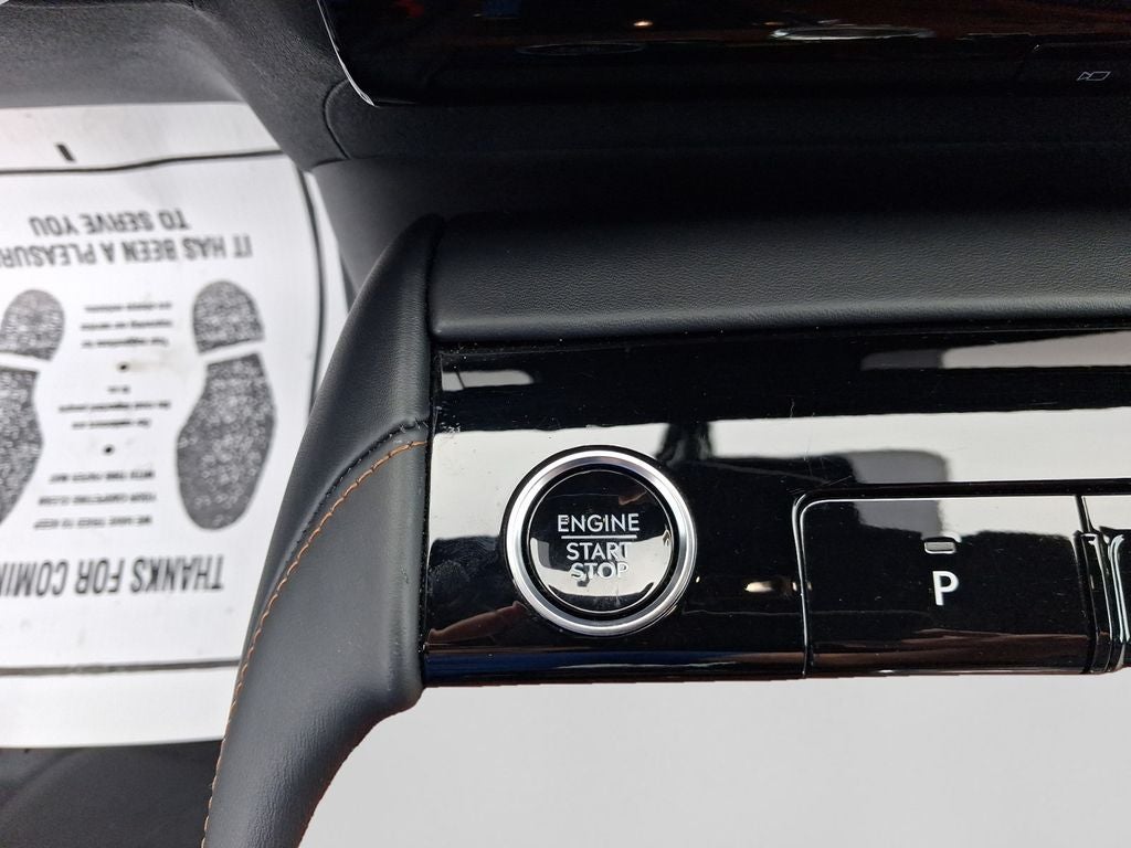 2025 Lincoln Navigator Black Label