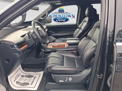 2025 Lincoln Navigator Black Label