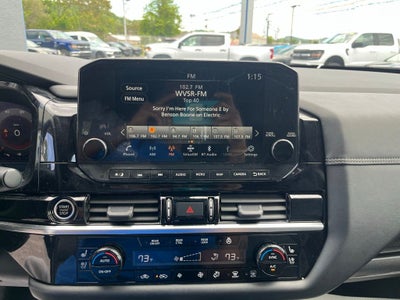 2023 Nissan Pathfinder Platinum