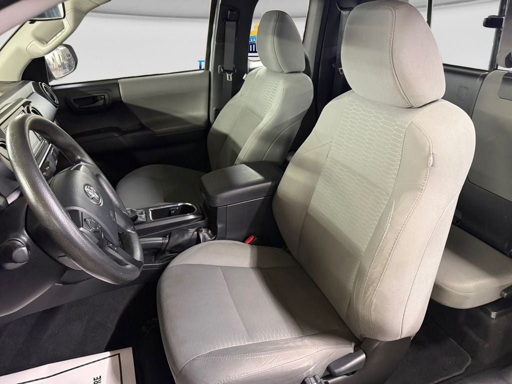 2017 Toyota Tacoma SR