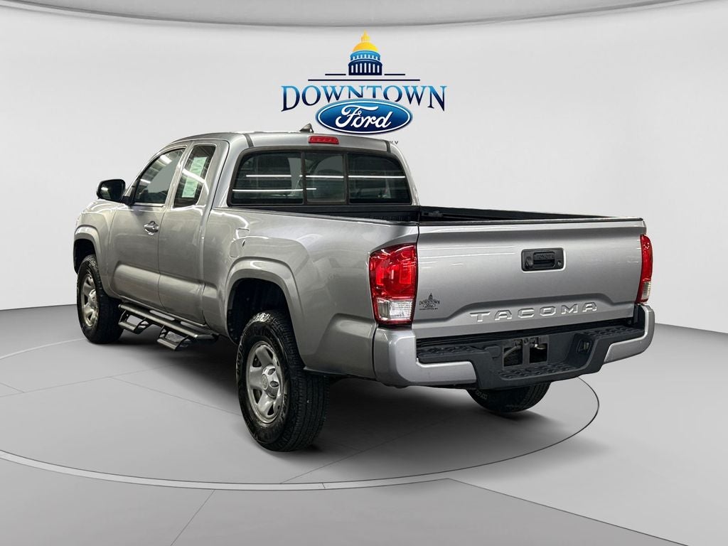 2017 Toyota Tacoma SR