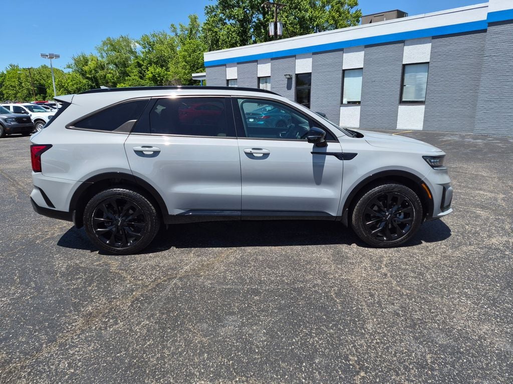2022 Kia Sorento SX