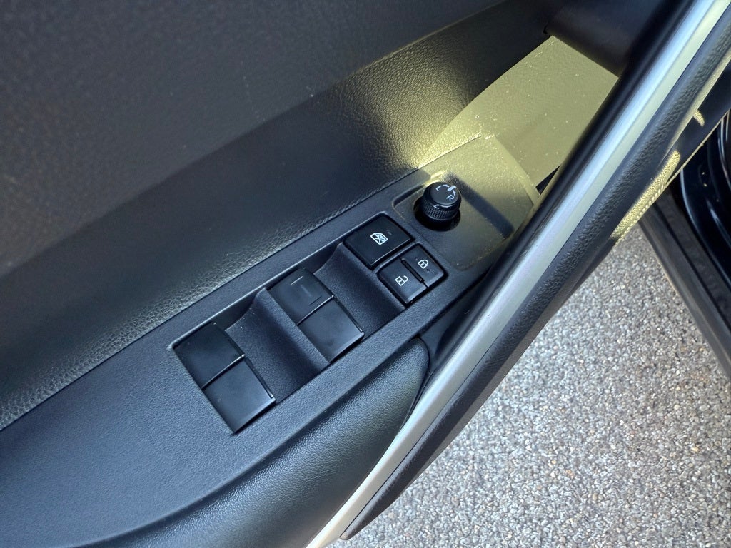 2023 Toyota Corolla Cross Hybrid SE