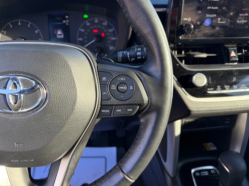 2023 Toyota Corolla Cross Hybrid SE