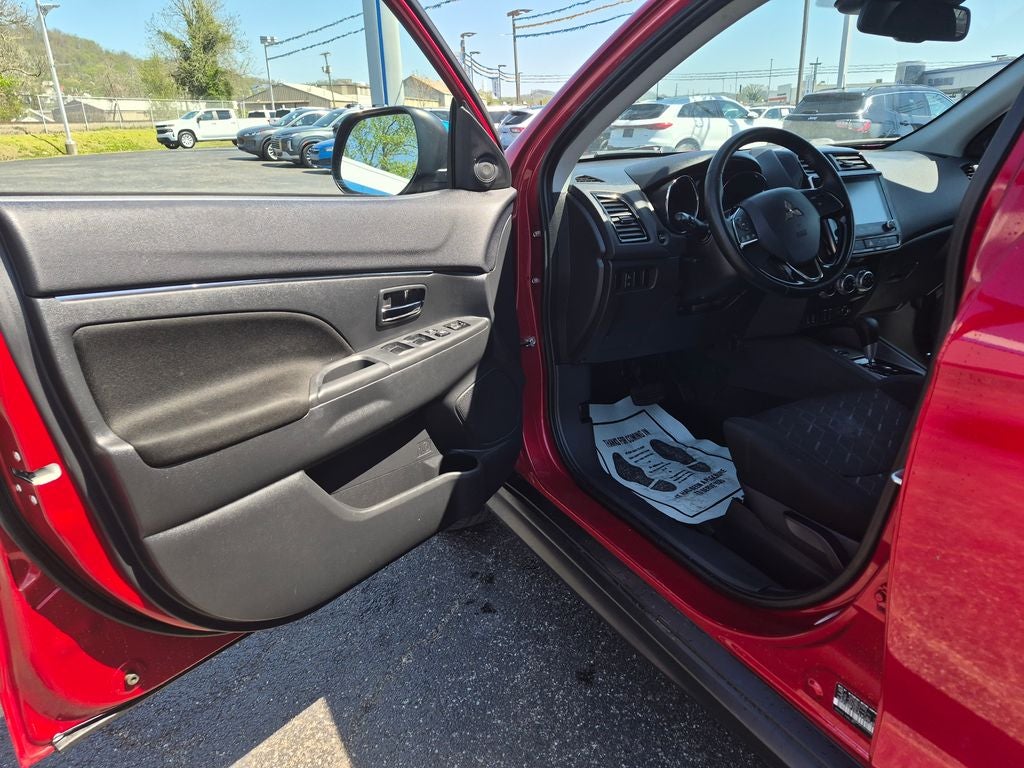 2024 Mitsubishi Outlander Sport Base