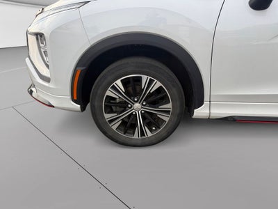 2022 Mitsubishi Eclipse Cross Base