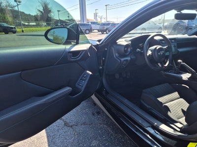 2025 Toyota GR86 Base