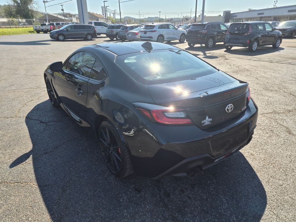 2025 Toyota GR86 Base