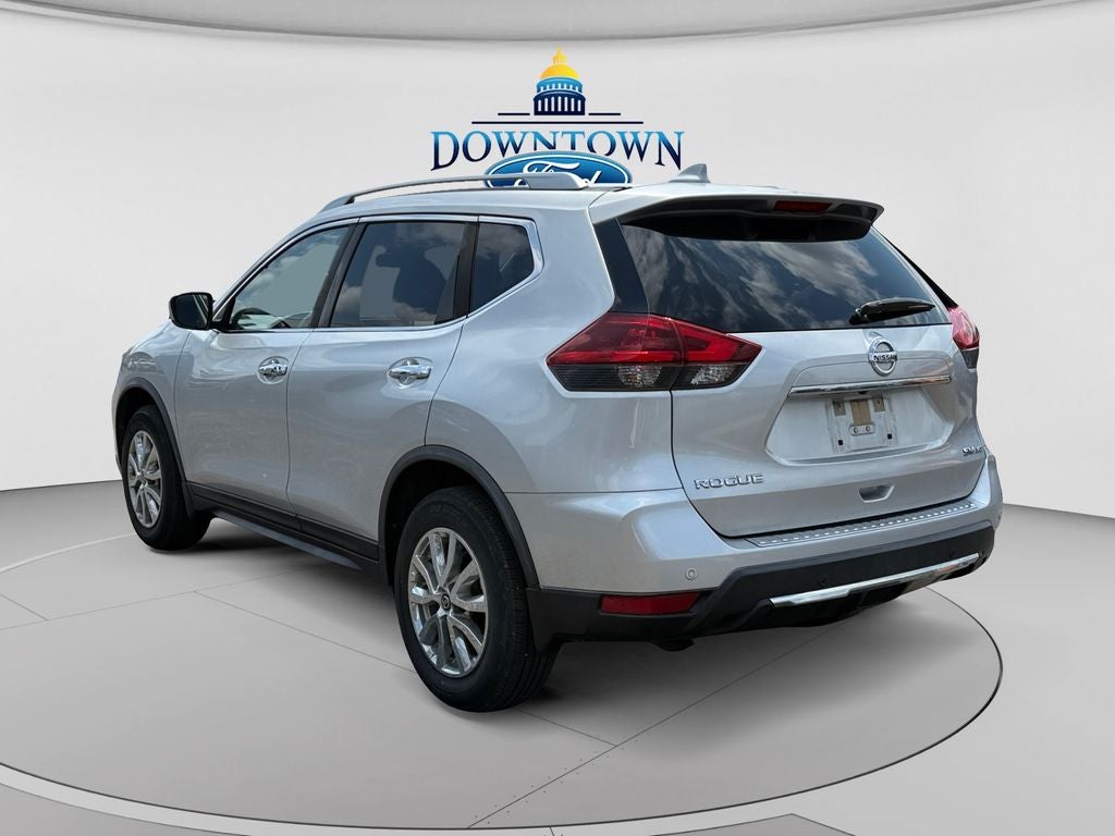 2020 Nissan Rogue SV