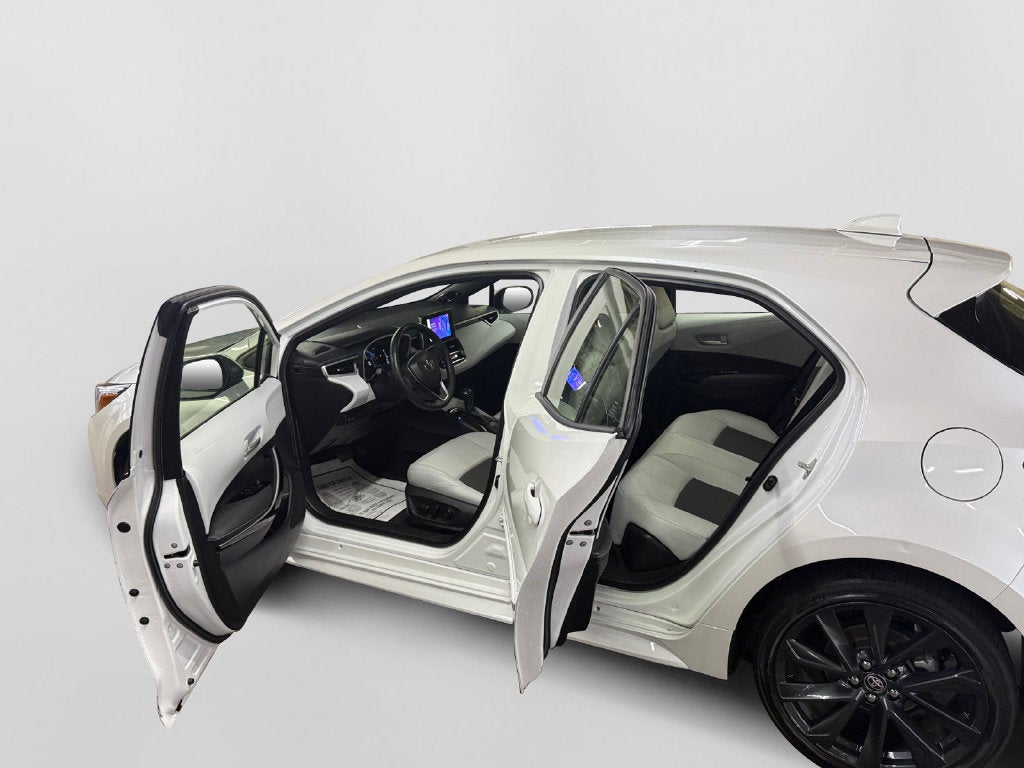 2025 Toyota Corolla Hatchback XSE