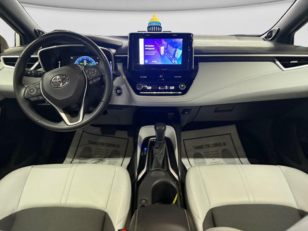 2025 Toyota Corolla Hatchback XSE