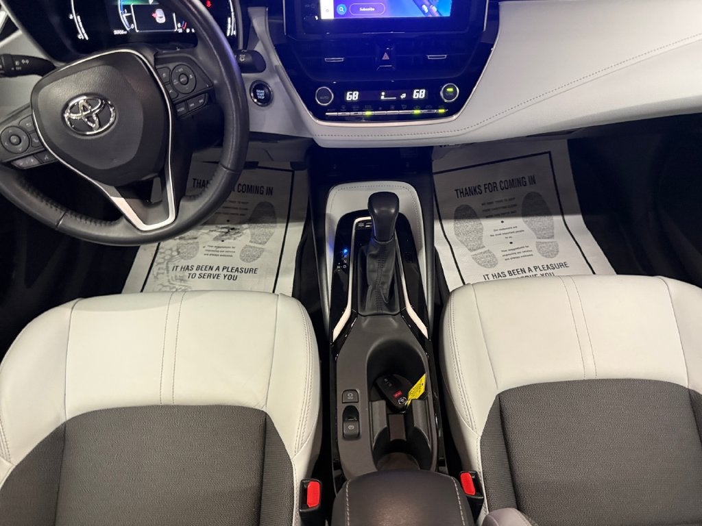 2025 Toyota Corolla Hatchback XSE