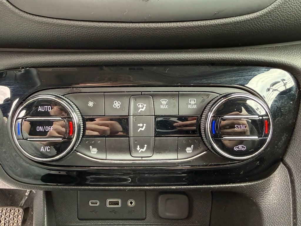 2023 Buick Encore GX Essence