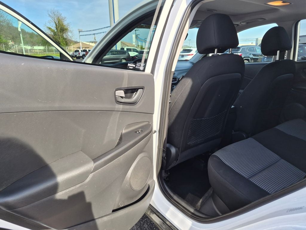 2021 Hyundai Kona SEL Plus