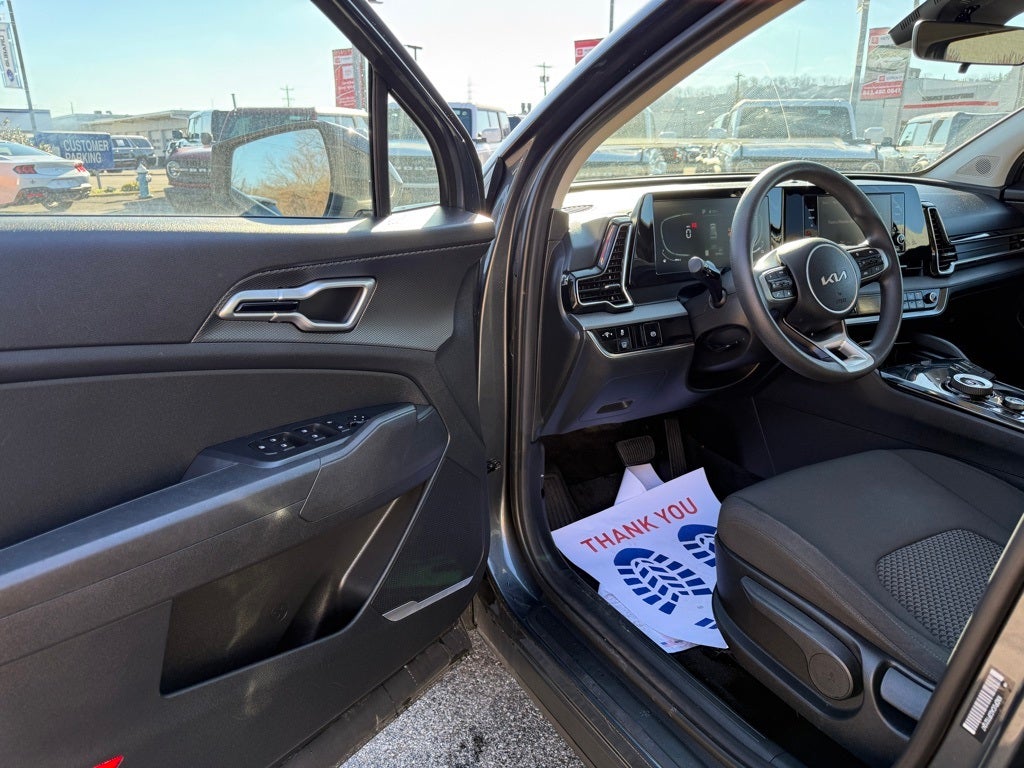 2023 Kia Sportage Hybrid LX