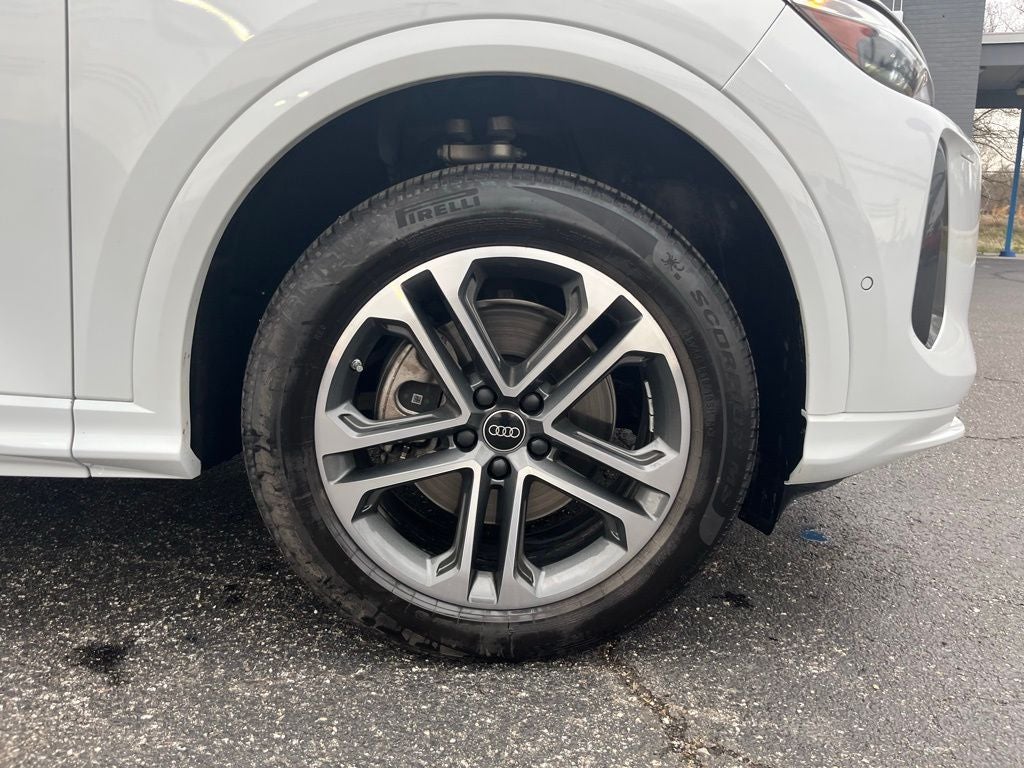 2025 Audi Q5 2.0T Premium quattro