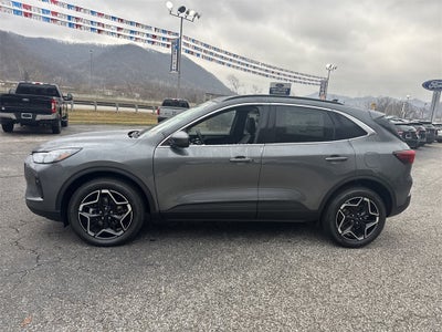 2026 Ford Escape Platinum