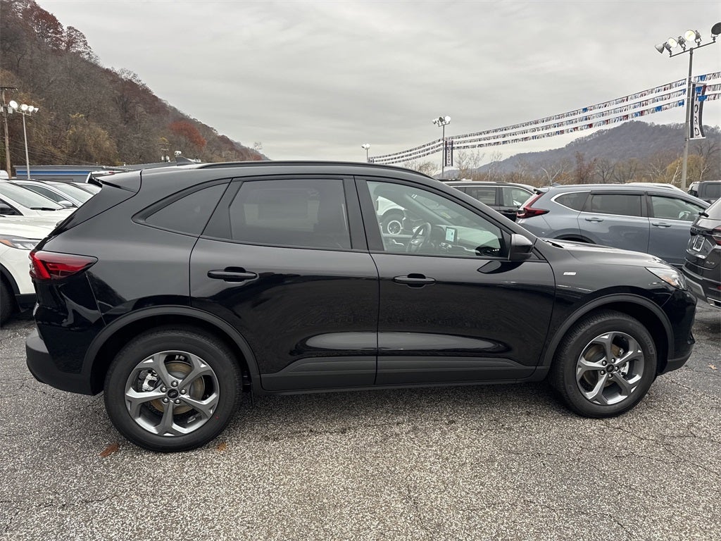 2026 Ford Escape Hybrid ST-Line Select