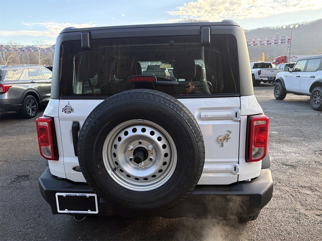 2025 Ford Bronco Base