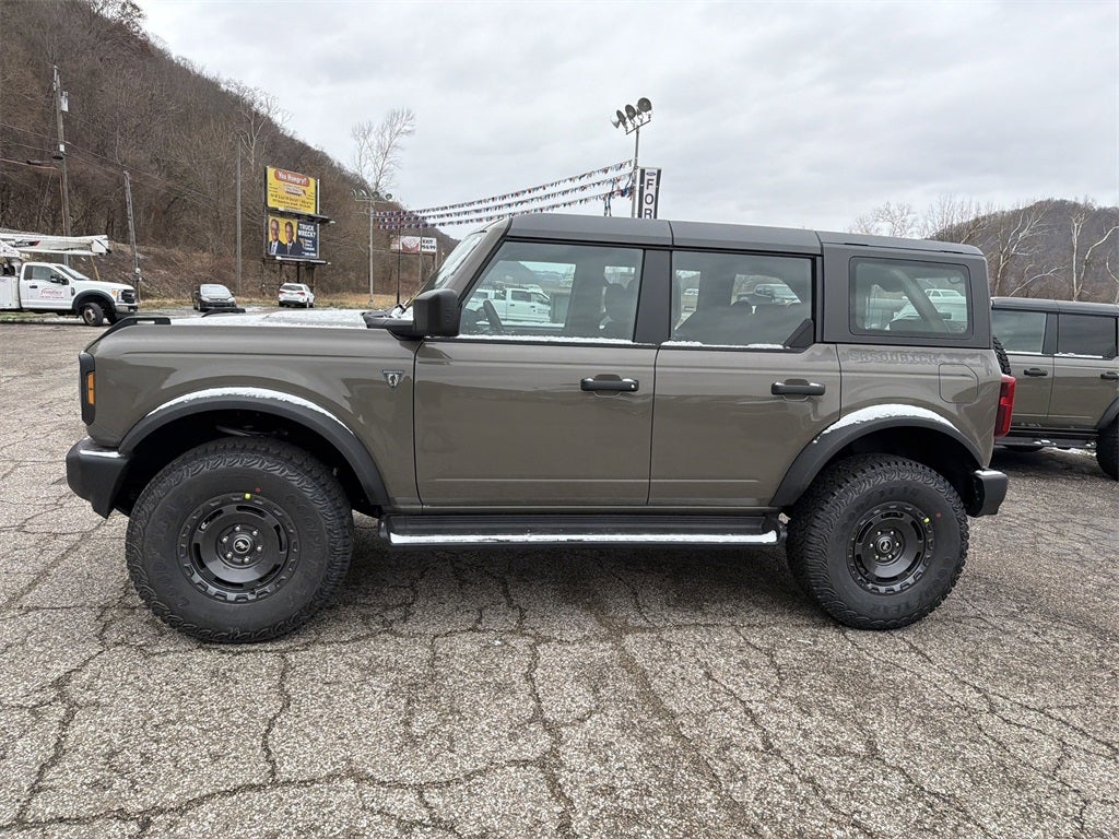 2025 Ford Bronco Base