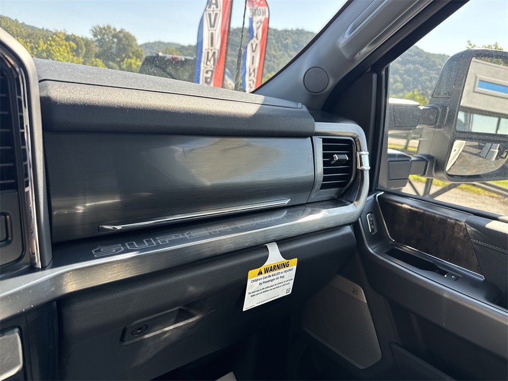 2025 Ford F-250SD Lariat