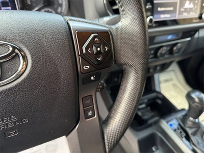 2022 Toyota Tacoma TRD Off-Road V6