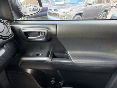 2022 Toyota Tacoma TRD Off-Road V6