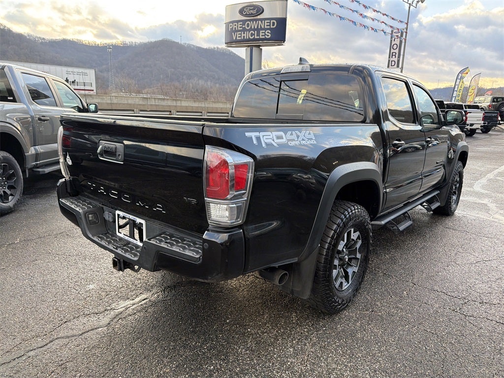 2022 Toyota Tacoma TRD Off-Road V6