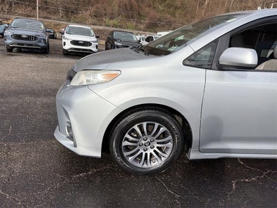 2019 Toyota Sienna L 7 Passenger