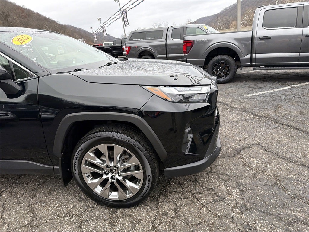 2023 Toyota RAV4 XLE Premium