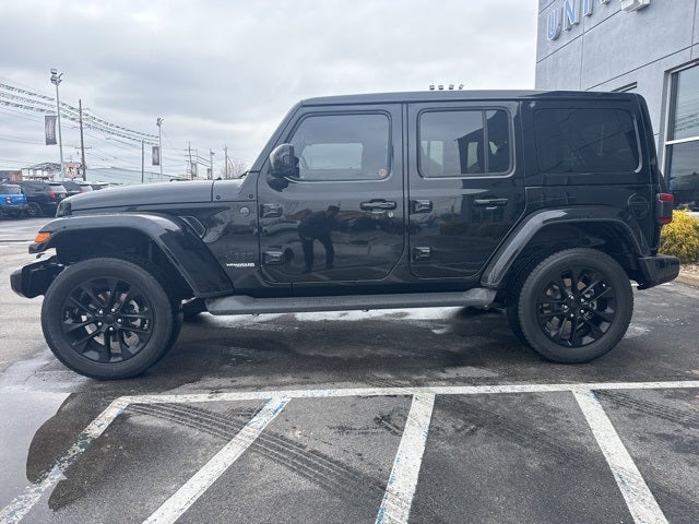 2021 Jeep Wrangler Unlimited Sahara High Altitude