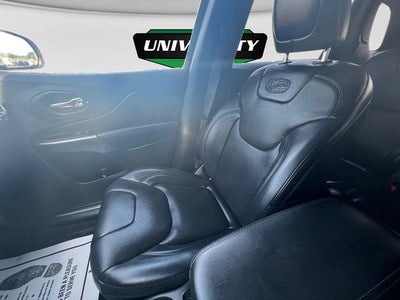 2019 Jeep Cherokee Overland