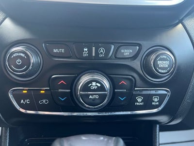 2019 Jeep Cherokee Overland