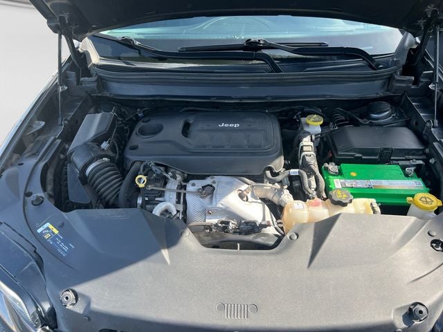 2019 Jeep Cherokee Overland