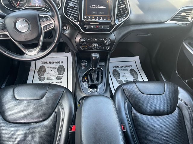 2019 Jeep Cherokee Overland
