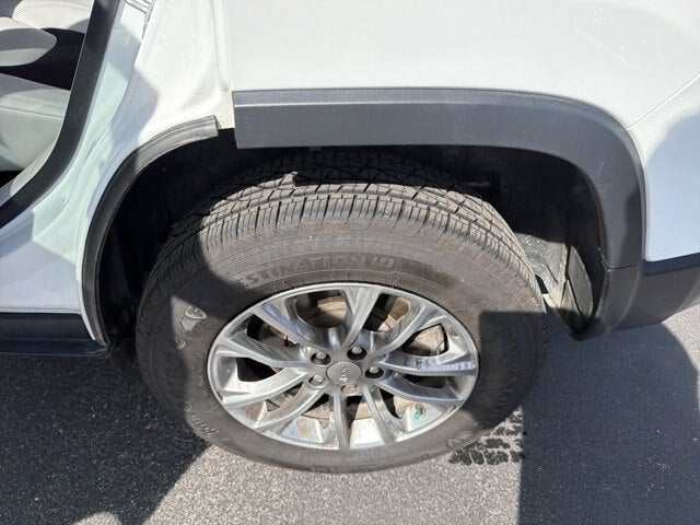 2021 Jeep Cherokee Latitude Plus