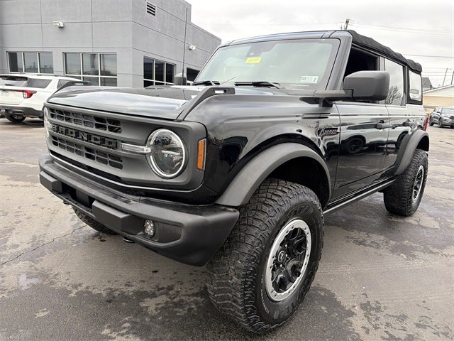 2022 Ford Bronco Base