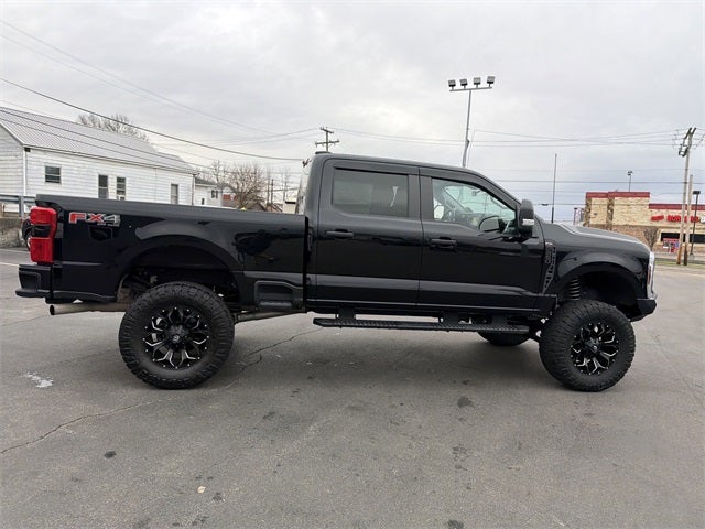 2024 Ford F-250SD XL LIFTED WHEELS AND TIRES