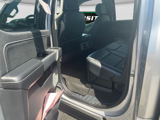 2023 Ford F-250SD Lariat LIFTED WHEELS & TIRES