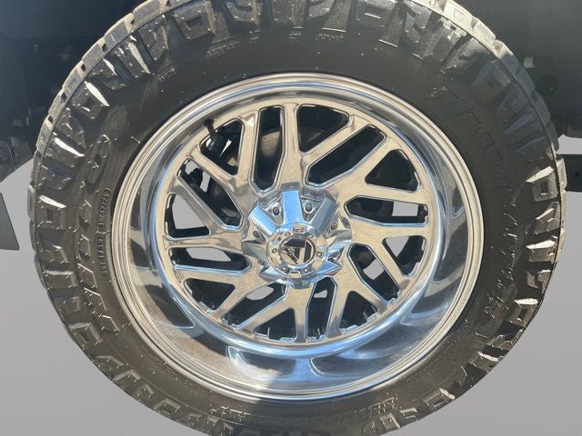 2023 Ford F-250SD Lariat LIFTED WHEELS & TIRES