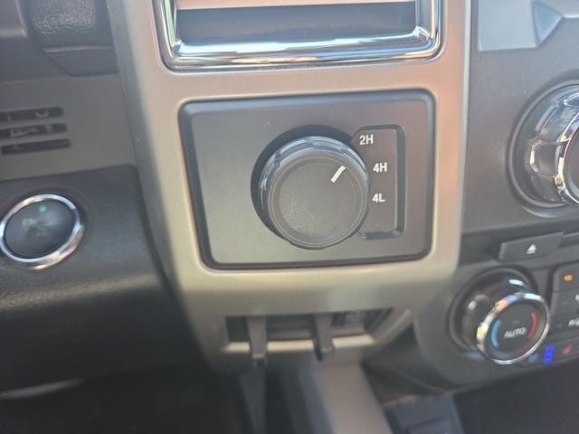 2017 Ford F-350SD Lariat DRW
