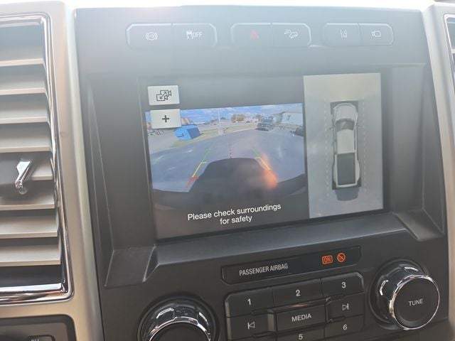 2017 Ford F-350SD Lariat DRW