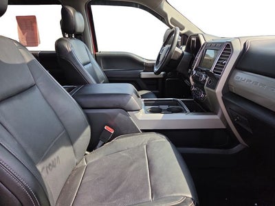 2017 Ford F-350SD Lariat DRW