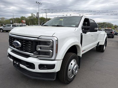 2025 Ford F-450SD Platinum DRW