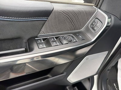 2025 Ford F-450SD Platinum DRW